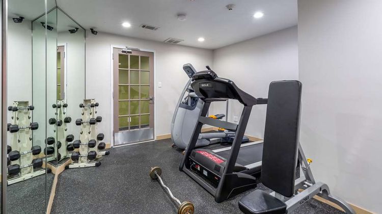 Quality Inn Pasadena Health