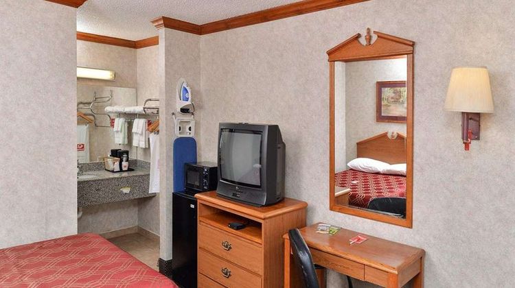 Econo Lodge Killeen Room