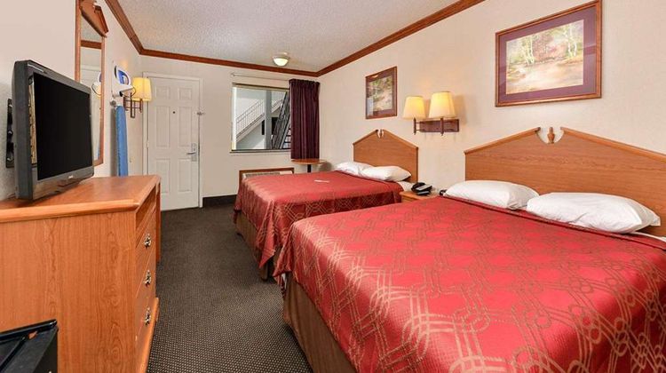 Econo Lodge Killeen Room
