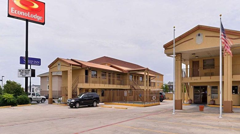 Econo Lodge Killeen Exterior. Images powered by <a href="https://iceportal.shijigroup.com" target="_blank" rel="noopener">Ice Portal</a>.