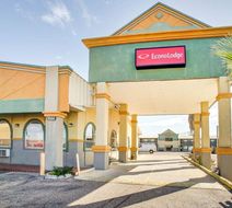 Econo Lodge Exterior