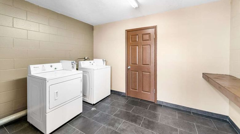 <b>Econo Lodge Texarkana Other</b>. Images powered by <a href="https://iceportal.shijigroup.com/" title="IcePortal" target="_blank">IcePortal</a>.