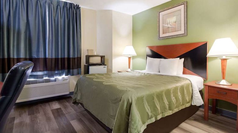 <b>Quality Inn Baytown Room</b>. Images powered by <a href="https://iceportal.shijigroup.com/" title="IcePortal" target="_blank">IcePortal</a>.