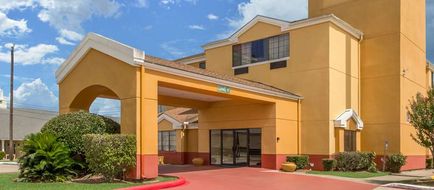 Quality Inn Baytown Exterior