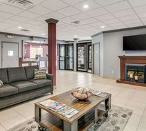 Quality Inn Ozona Lobby