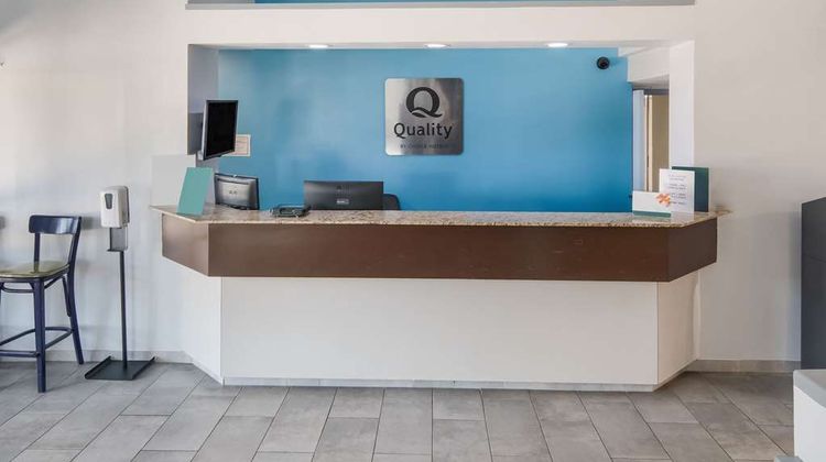 Quality Inn &  Suites Richardson-Dallas Lobby