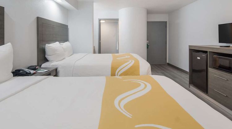 Quality Inn &  Suites Richardson-Dallas Room