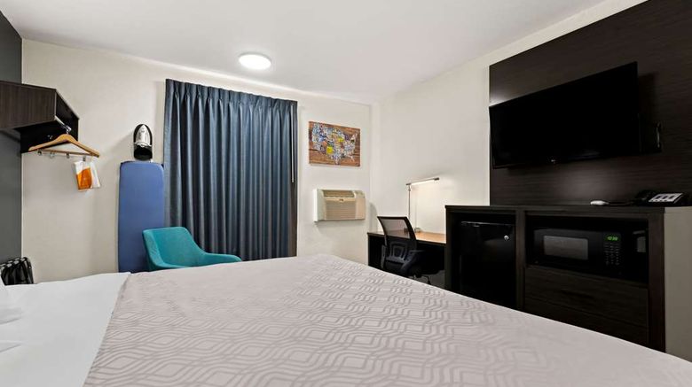 <b>Econo Lodge Dumas Room</b>. Images powered by <a href="https://iceportal.shijigroup.com/" title="IcePortal" target="_blank">IcePortal</a>.