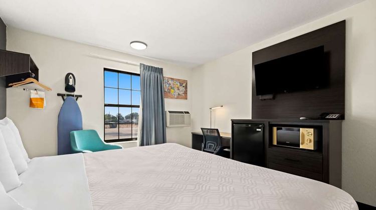 Econo Lodge Dumas Room