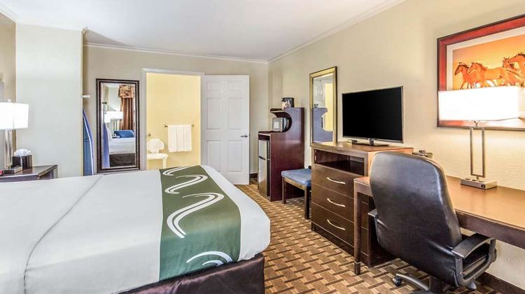 Quality Inn and Suites Abilene North Room
