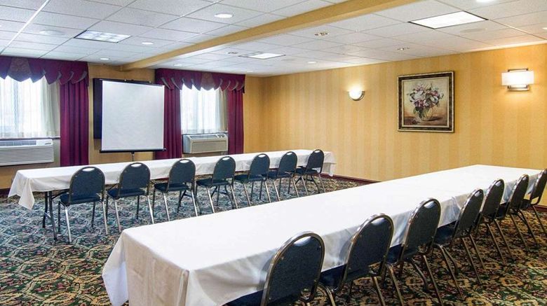 <b>Quality Inn Midland Meeting</b>. Images powered by <a href="https://iceportal.shijigroup.com/" title="IcePortal" target="_blank">IcePortal</a>.