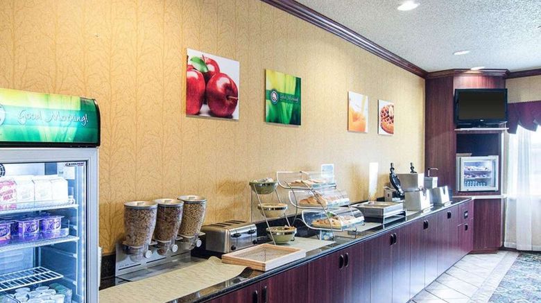 <b>Quality Inn Midland Restaurant</b>. Images powered by <a href="https://iceportal.shijigroup.com/" title="IcePortal" target="_blank">IcePortal</a>.