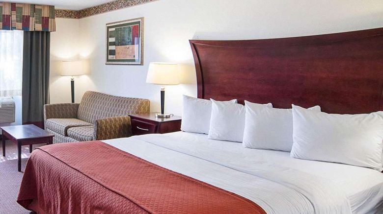 <b>Quality Inn Midland Suite</b>. Images powered by <a href="https://iceportal.shijigroup.com/" title="IcePortal" target="_blank">IcePortal</a>.