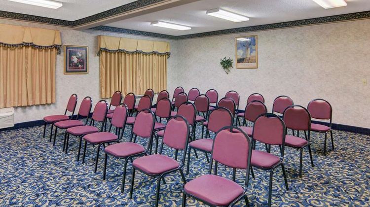 Quality Inn and Suites Grand Prairie South Meeting