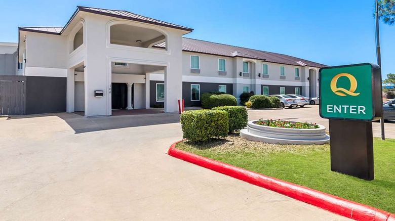 Quality Inn Exterior. Images powered by <a href="https://iceportal.shijigroup.com" target="_blank" rel="noopener">Ice Portal</a>.