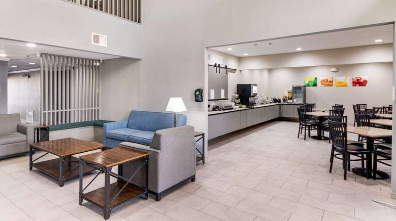 <b>Quality Inn Cedar Park - Austin Northwest Lobby</b>. Images powered by <a href="https://iceportal.shijigroup.com/" title="IcePortal" target="_blank">IcePortal</a>.