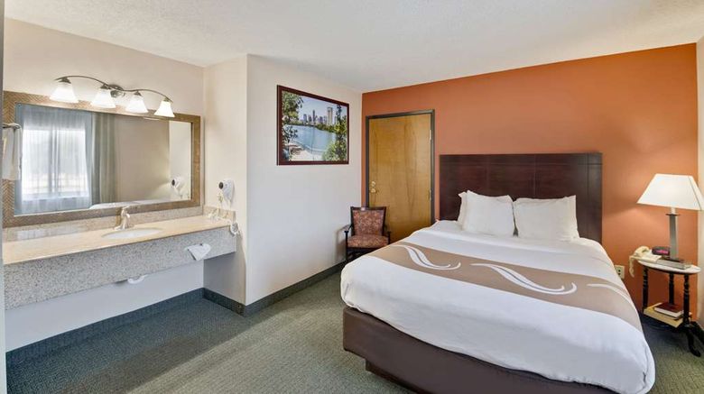 <b>Quality Inn Cedar Park - Austin Northwest Room</b>. Images powered by <a href="https://iceportal.shijigroup.com/" title="IcePortal" target="_blank">IcePortal</a>.
