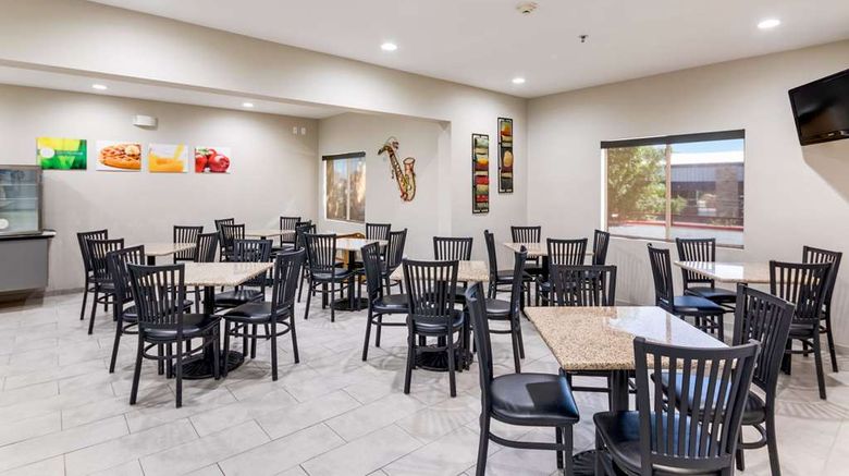 <b>Quality Inn Cedar Park - Austin Northwest Restaurant</b>. Images powered by <a href="https://iceportal.shijigroup.com/" title="IcePortal" target="_blank">IcePortal</a>.