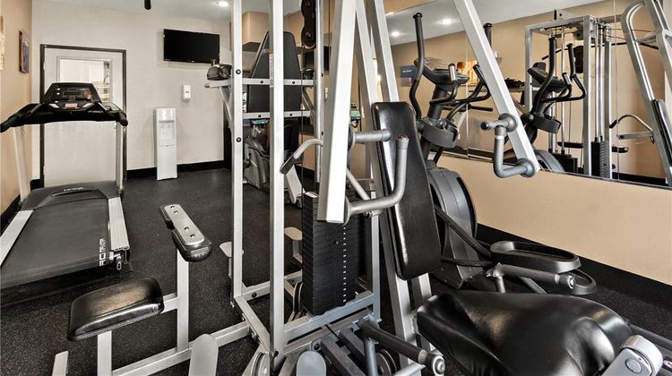 Comfort Suites North - Fossil Creek Health