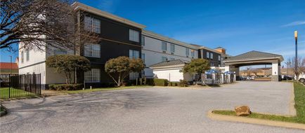 Comfort Suites North - Fossil Creek Exterior
