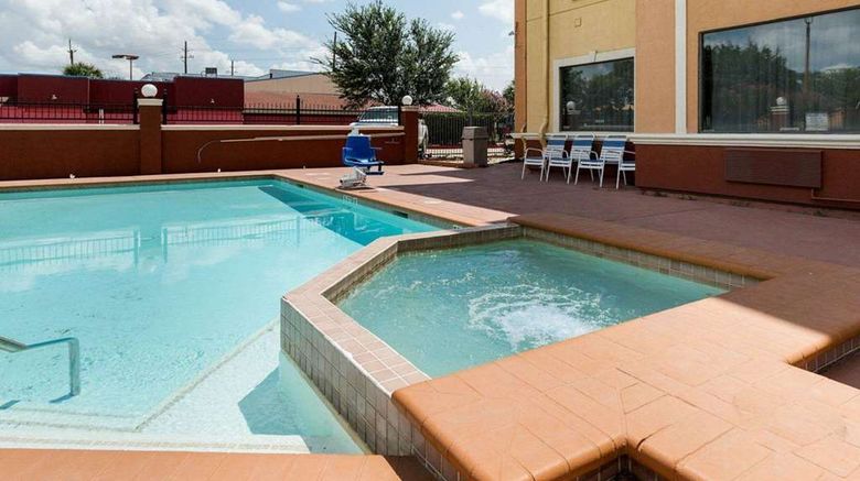<b>Quality Suites Houston Nw Cy-Fair Pool</b>. Images powered by <a href="https://iceportal.shijigroup.com/" title="IcePortal" target="_blank">IcePortal</a>.