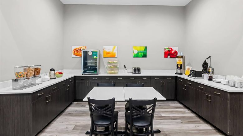 <b>Quality Suites Houston Nw Cy-Fair Restaurant</b>. Images powered by <a href="https://iceportal.shijigroup.com/" title="IcePortal" target="_blank">IcePortal</a>.