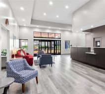 Quality Suites Houston Nw Cy-Fair Lobby