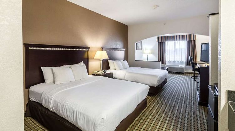 Quality Suites Burleson Room