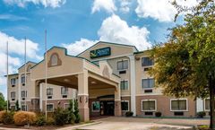 Quality Suites Burleson