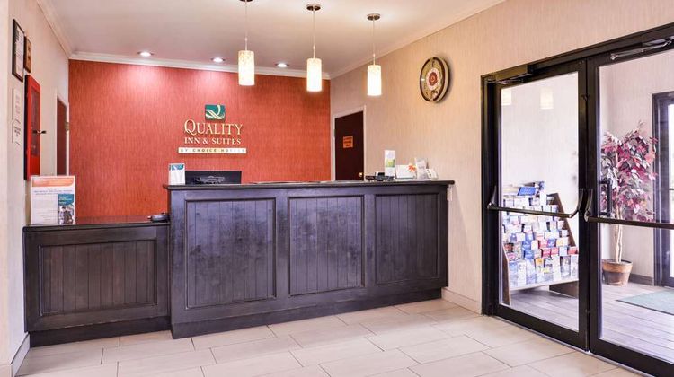 Quality Inn and Suites Beaumont Lobby