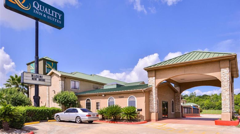 Quality Inn and Suites Beaumont Exterior. Images powered by <a href="https://iceportal.shijigroup.com" target="_blank" rel="noopener">Ice Portal</a>.