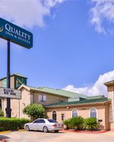 Quality Inn and Suites Beaumont
