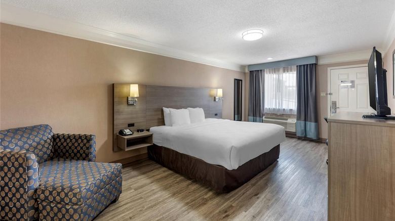 <b>Quality Inn Marble Falls Room</b>. Images powered by <a href="https://iceportal.shijigroup.com/" title="IcePortal" target="_blank">IcePortal</a>.