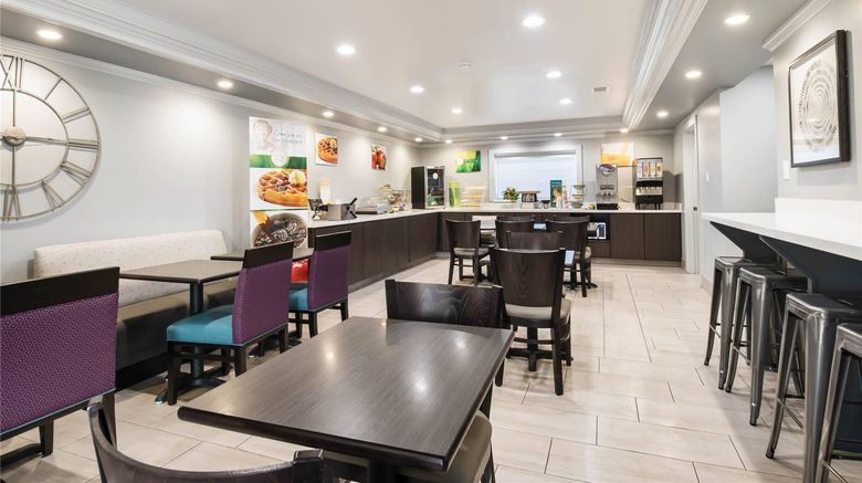 <b>Quality Inn Marble Falls Restaurant</b>. Images powered by <a href="https://iceportal.shijigroup.com/" title="IcePortal" target="_blank">IcePortal</a>.