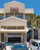 Comfort Suites