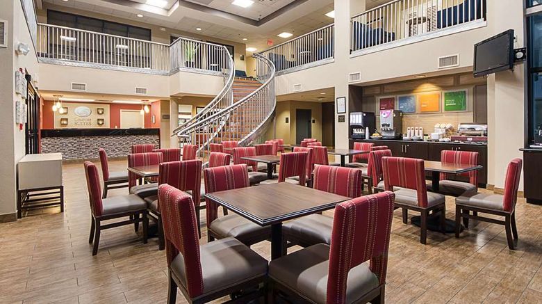 <b>Comfort Suites Restaurant</b>. Images powered by <a href="https://iceportal.shijigroup.com/" title="IcePortal" target="_blank">IcePortal</a>.
