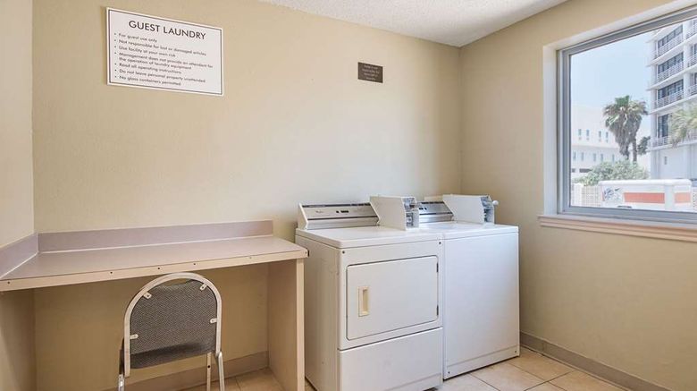 <b>Comfort Suites Other</b>. Images powered by <a href="https://iceportal.shijigroup.com/" title="IcePortal" target="_blank">IcePortal</a>.