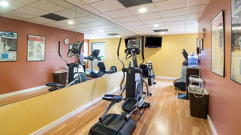 <b>Comfort Inn Near Medical Center Health</b>. Images powered by <a href="https://iceportal.shijigroup.com/" title="IcePortal" target="_blank">IcePortal</a>.