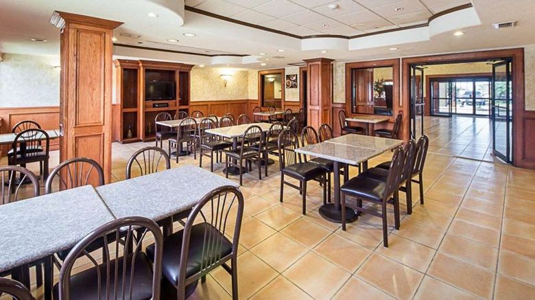 <b>Comfort Inn Near Medical Center Restaurant</b>. Images powered by <a href="https://iceportal.shijigroup.com/" title="IcePortal" target="_blank">IcePortal</a>.
