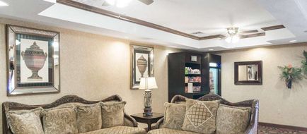 Quality Suites of Midland Lobby