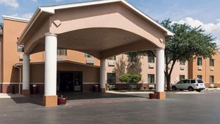 Quality Suites of Midland