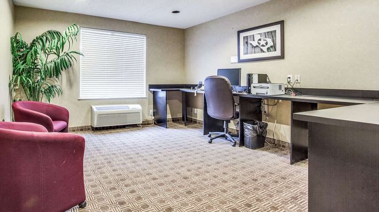 Comfort Inn & Suites Market Ctr Other