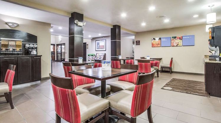 Comfort Inn & Suites Market Ctr Restaurant