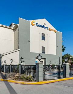 Comfort Suites Willowbrook