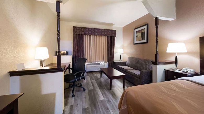 <b>Quality Inn and Suites Terrell Room</b>. Images powered by <a href="https://iceportal.shijigroup.com/" title="IcePortal" target="_blank">IcePortal</a>.