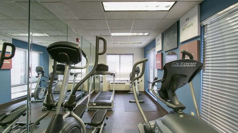 <b>Comfort Suites North Health</b>. Images powered by <a href="https://iceportal.shijigroup.com/" title="IcePortal" target="_blank">IcePortal</a>.
