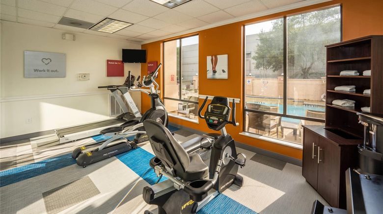 <b>Comfort Suites Health</b>. Images powered by <a href="https://iceportal.shijigroup.com/" title="IcePortal" target="_blank">IcePortal</a>.