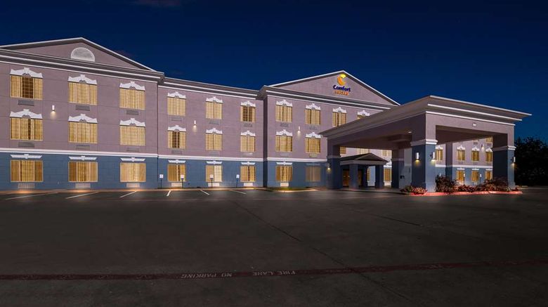 <b>Comfort Suites near Alliance Exterior</b>. Images powered by <a href="https://iceportal.shijigroup.com/" title="IcePortal" target="_blank">IcePortal</a>.