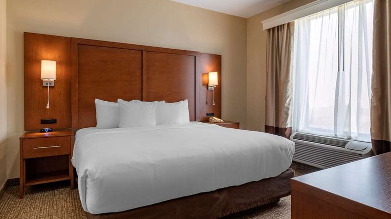 <b>Comfort Suites Texas Medical Center Suite</b>. Images powered by <a href="https://iceportal.shijigroup.com/" title="IcePortal" target="_blank">IcePortal</a>.