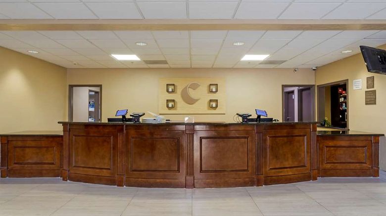<b>Comfort Suites Kingwood / Humble / IAH Lobby</b>. Images powered by <a href="https://iceportal.shijigroup.com/" title="IcePortal" target="_blank">IcePortal</a>.